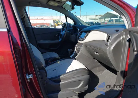 2017 Chevrolet Trax Lt z USA, uszkodzony, nr VIN 3GNCJLSB0HL146110